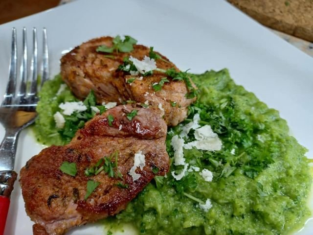 Saftiges und zartes Schweinefilet mit Brokkoli REZEPT